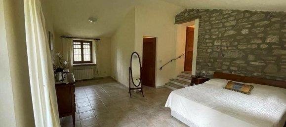 5 Schlafzimmer Haus in Umbertide, Italy, Nr. 54061 16