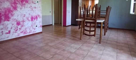 4 rooms Apartment in Varano de' Melegari, Italy No. 104831 11
