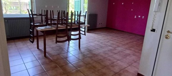 4 rooms Apartment in Varano de' Melegari, Italy No. 104831 5