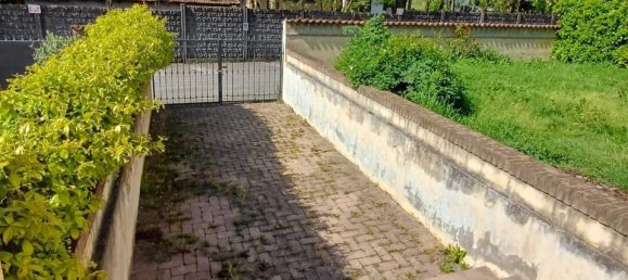 4 rooms Apartment in Varano de' Melegari, Italy No. 104831 21