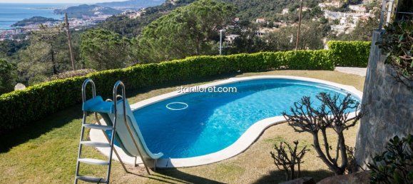 5 غرف نوم فيلا في Lloret de Mar, Spain رقم 14828 25