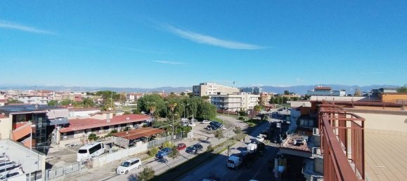 3 rooms Apartment in Pomigliano d'Arco, Italy No. 200091 9