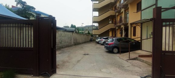 3 rooms Apartment in Pomigliano d'Arco, Italy No. 200091 4
