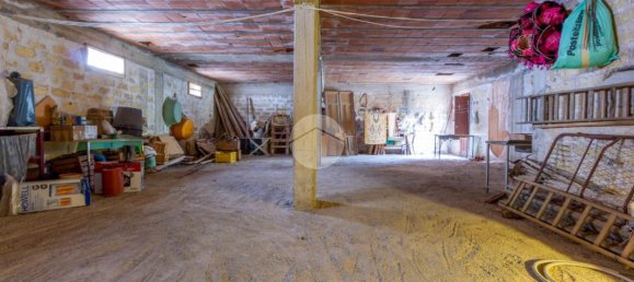 Apartamento de 8 divisões em Villabate, Italy N.º 9167 14