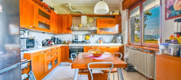 3 bedrooms Villa in Ranco, Italy No. 314102 21