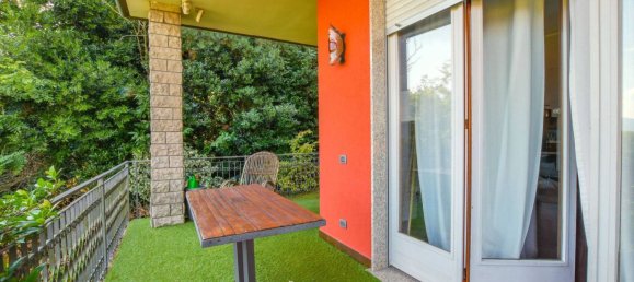 3 bedrooms Villa in Ranco, Italy No. 314102 34