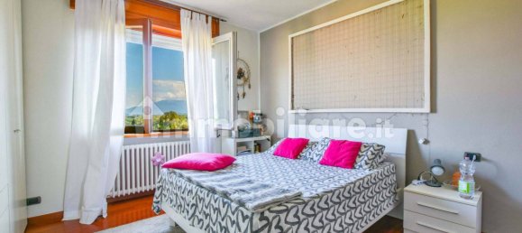 3 bedrooms Villa in Ranco, Italy No. 314102 24