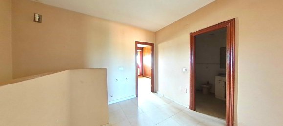 3 bedrooms Townhouse in Medina del Campo, Spain No. 29081 26