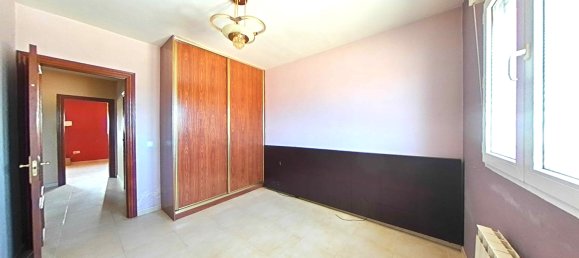 3 bedrooms Townhouse in Medina del Campo, Spain No. 29081 29