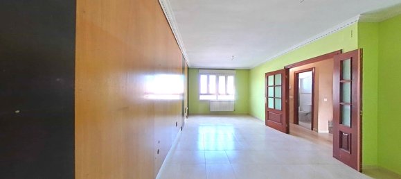3 bedrooms Townhouse in Medina del Campo, Spain No. 29081 12