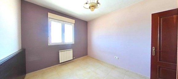 3 bedrooms Townhouse in Medina del Campo, Spain No. 29081 28