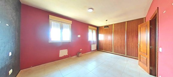 3 bedrooms Townhouse in Medina del Campo, Spain No. 29081 21