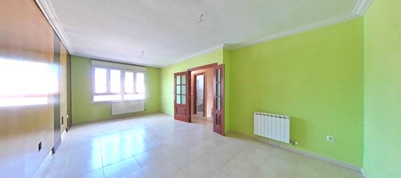 3 bedrooms Townhouse in Medina del Campo, Spain No. 29081 13