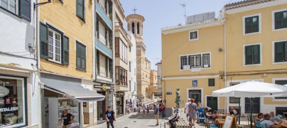 270m² Commercial property in Mahon, Spain No. 3899 2