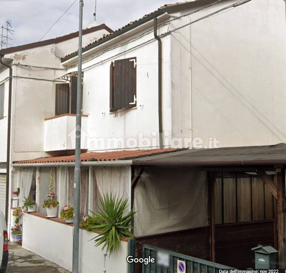 2 Schlafzimmer Haus in Ferrara, Italy, Nr. 224525