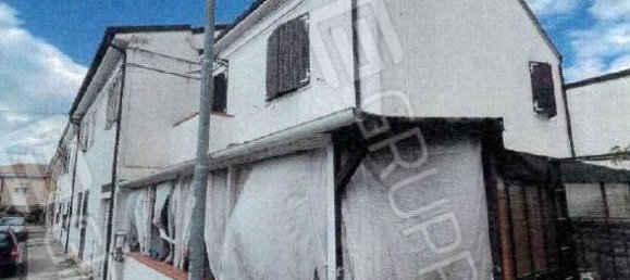 2 Schlafzimmer Haus in Ferrara, Italy, Nr. 224525 13