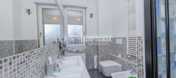 3-salle Appartement à Pero, Italy No. 38926 4
