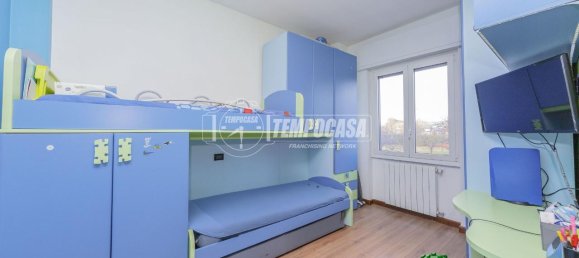 3-salle Appartement à Pero, Italy No. 38926 10