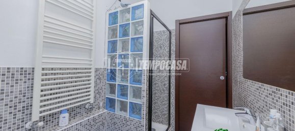 3-salle Appartement à Pero, Italy No. 38926 5