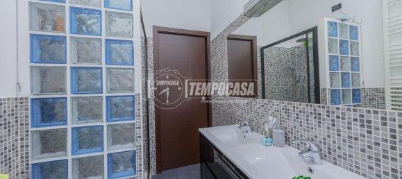 3-salle Appartement à Pero, Italy No. 38926 11