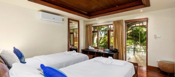 7 bedrooms Cafe / restaurant in Phuket, Thailand No. 6410 17