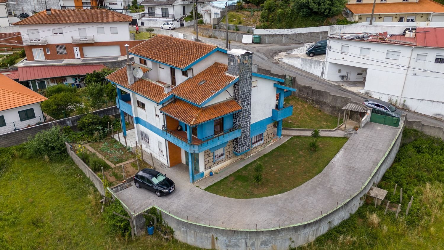 6 bedrooms House in Vila Nova de Gaia, Portugal No. 222726