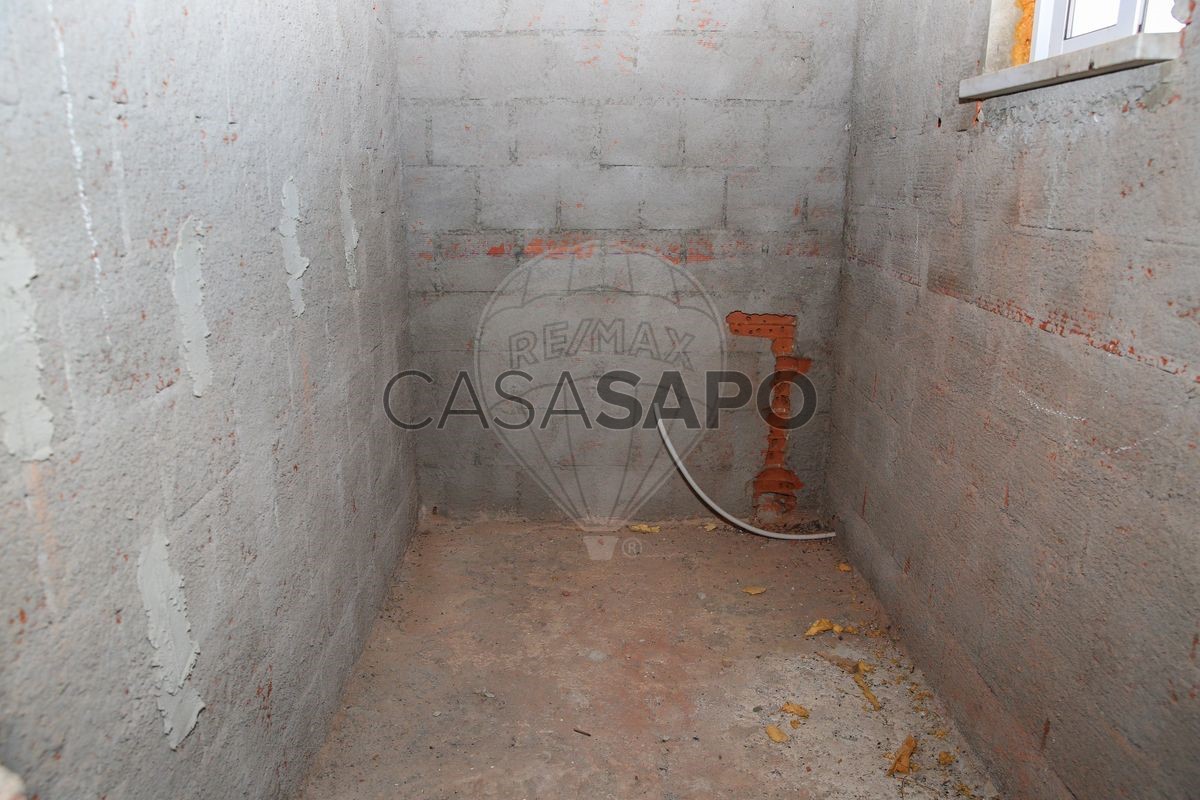  Land in Aveiras de Baixo, Portugal No. 235763