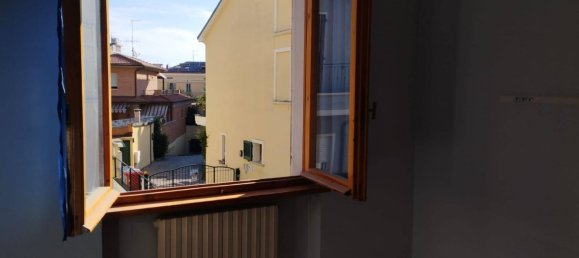 5 Schlafzimmer Haus in Pesaro, Italy, Nr. 329923 6