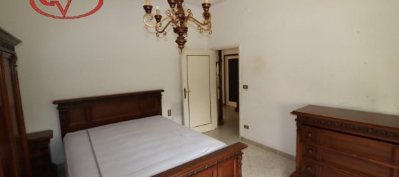 4 rooms Apartment in Montevarchi, Italy No. 231974 2