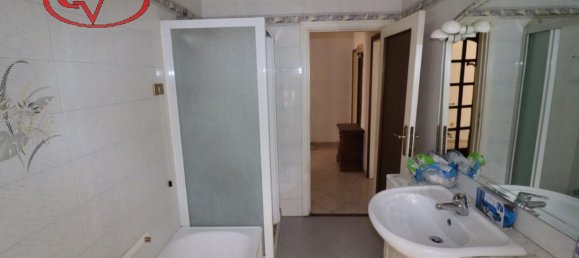 4 rooms Apartment in Montevarchi, Italy No. 231974 4