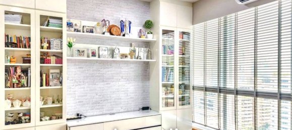 2 bedrooms Condo in Khlong Toei, Thailand No. 26450 4