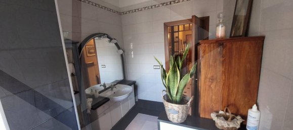 4 rooms Apartment in Rodi Garganico, Italy No. 18787 6