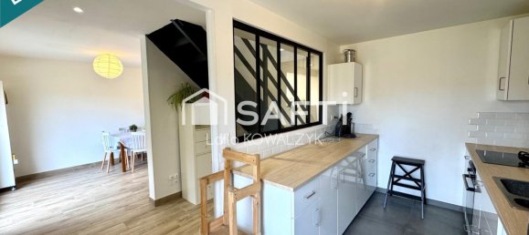 3 bedrooms House in Villefontaine, France No. 244454 3