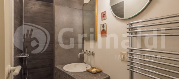 2 Schlafzimmer Wohnung in Milan, Italy, Nr. 351653 11