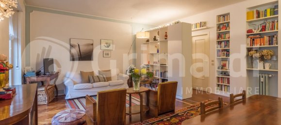 2 Schlafzimmer Wohnung in Milan, Italy, Nr. 351653 3