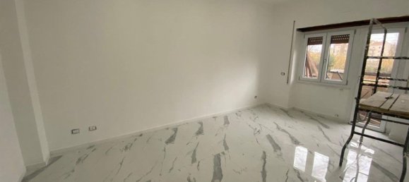 Apartamento de 3 habitaciónes en Guidonia Montecelio, Italy No. 203178 6
