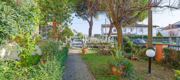 4 chambres Maison à Lugo, Italy No. 76405 3