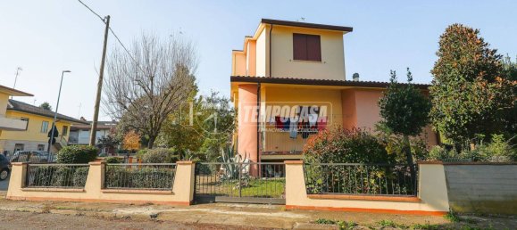 4 chambres Maison à Lugo, Italy No. 76405 2