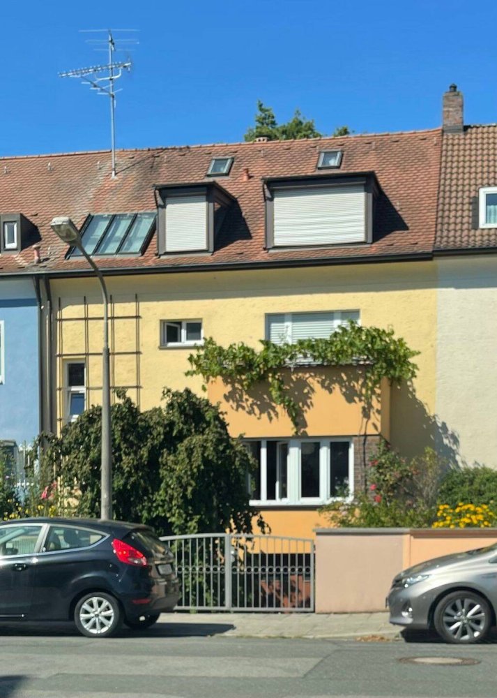 9 rooms Townhouse in Nuremberg, Germany No. 273742