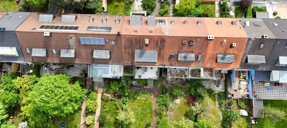 9 rooms Townhouse in Nuremberg, Germany No. 273742 3