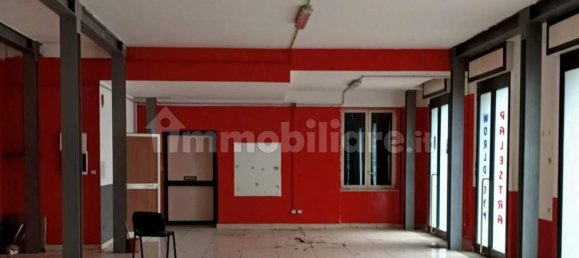 260m² Commercial property in Alvignano, Italy No. 316990 2