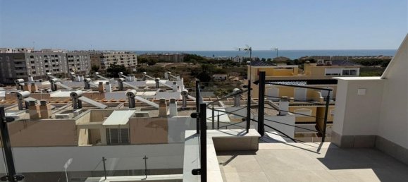 Casa de 5 dormitorios en Guardamar del Segura, Spain No. 151931 38