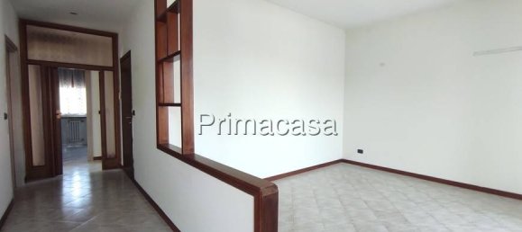 2 chambres Appartement à Castel d'Azzano, Italy No. 370394 11
