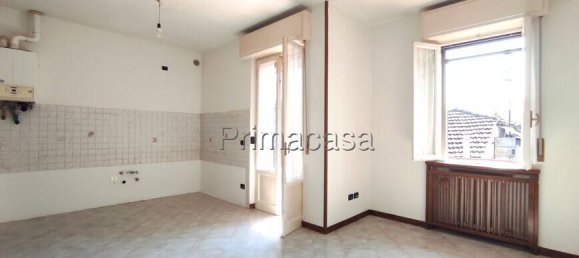 2 chambres Appartement à Castel d'Azzano, Italy No. 370394 12
