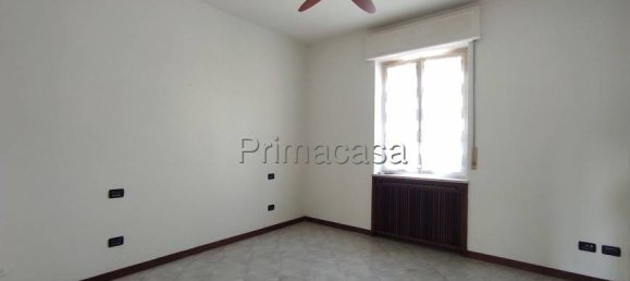 2 chambres Appartement à Castel d'Azzano, Italy No. 370394 2