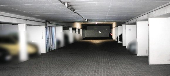 Parkplatz in München, Germany, Nr. 247114 8