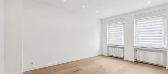 4 chambres Maison de ville à Essen, Germany No. 267553 10