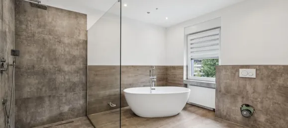 4 chambres Maison de ville à Essen, Germany No. 267553 8