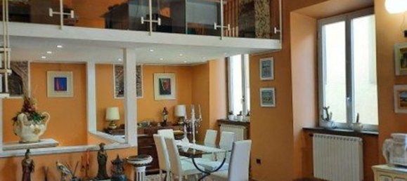 5 rooms Duplex in Lucca, Italy No. 11965 11