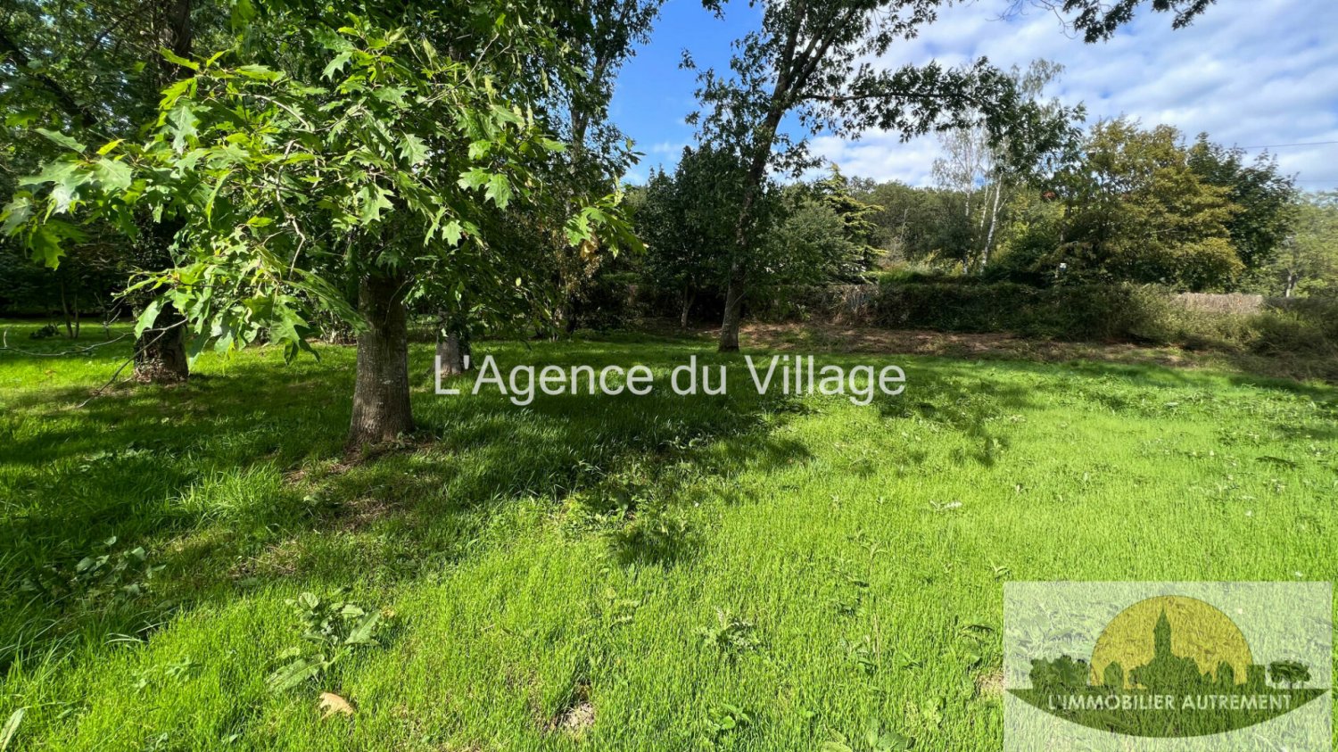 Terreno en Chavencon, France No. 268157